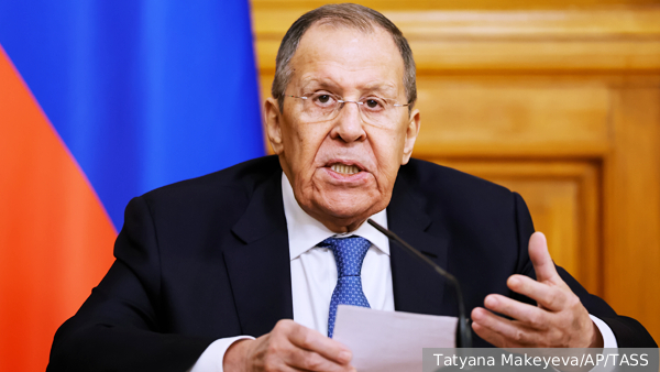 Путин поздравил членов Совбеза России с приближающимся Днем Победы