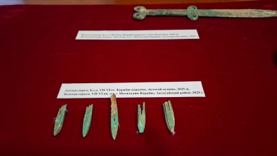 Карагандинские археологи нашли нетронутое погребение сакского воина