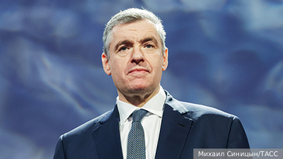 У суда в Ереване вспыхнула потасовка между сторонниками Карапетяна и полицией