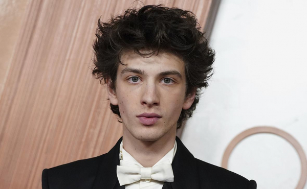 Марк Эйдельштейн сыграл первую после &laquo;Аноры&raquo; англоязычную роль