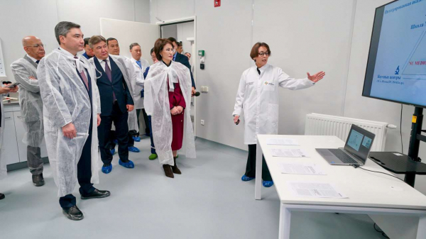 Бектенов проверил ход внедрения передовых медтехнологий