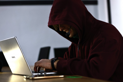 Замедление мессенджеров спасает кошельки татарстанцев