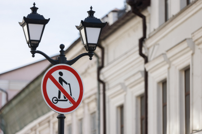 Автоэксперт выступил за&nbsp;ужесточение штрафов для самокатчиков в&nbsp;10 раз