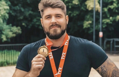 Тело пропавшего при заплыве в Босфоре пловца Свечникова доставили в Москву