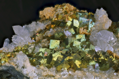 Пирит, или &laquo;золото дураков&raquo;: магические и лечебные свойства камня