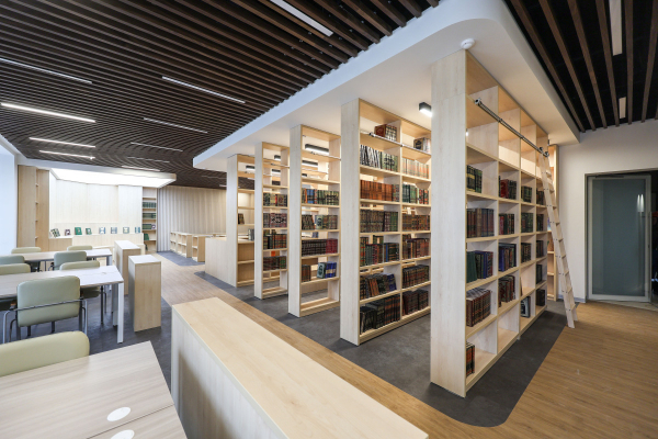 История острова Эпштейна: выходит &laquo;Возвращение Синей бороды&raquo;&nbsp;&mdash; новый роман Виктора Пелевина