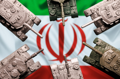 Отмена всех санкций и&nbsp;закрытие военных баз: СМИ узнали требования Ирана к&nbsp;США