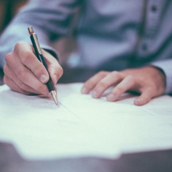 После нападения в нижнекамском лицее уволились глава образования и директор