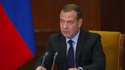 Медведев: &laquo;Единая Россия&raquo; не дает непродуманных обещаний 25/08/2026 &ndash; Новости