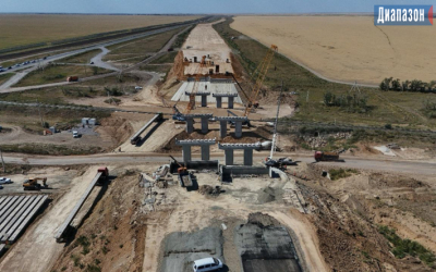 Из Актобе в Хромтау построили часть новой дороги и открыли по ней проезд
