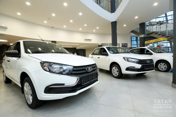 LADA впереди, &laquo;китайцы&raquo; наступают: что происходит на российском авторынке