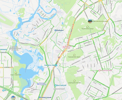 Авария парализовала движение по улице Мира в Казани