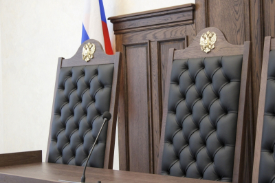 Суд во Владивостоке вынес приговор тренеру-педофилу: домогался до своей воспитанницы