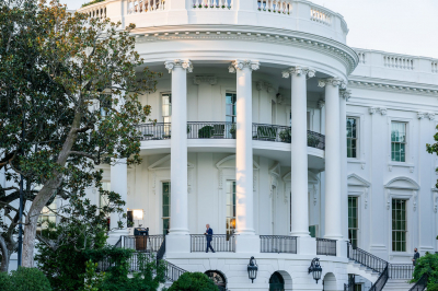 Политолог Туманян заявил, что США привели Европу к атрофии сферы безопасности