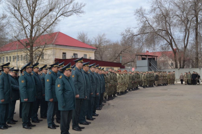 Гвардейцы почтили память 17 воинов, погибших на таджикско-афганской границе