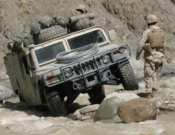 Расчет БПЛА &laquo;Север&raquo; уничтожил американский Humvee ВСУ в Сумской области