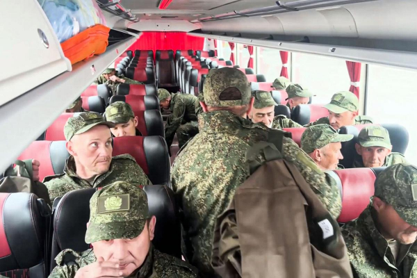 &laquo;Сначала 200, потом 300&raquo;: как за двое суток из плена вызволили полтысячи российских бойцов