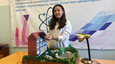 Школьники Астаны создали экологичный фонтан на солнечной энергии