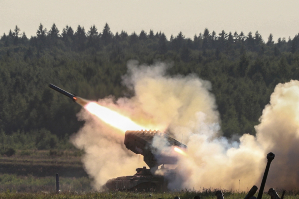 Очевидцы сообщили о серии взрывов в пригороде Краснодара