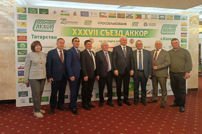 &laquo;У&nbsp;фермеров вера пропадает&raquo;: как аграрии всей страны дивились &laquo;другой России&raquo; в&nbsp;Татарстане