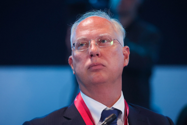 Дмитриев заявил о панике либеральных элит