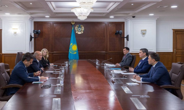 Бектенов и руководство Shell обсудили ускорение ключевых нефтегазовых проектов в Казахстане