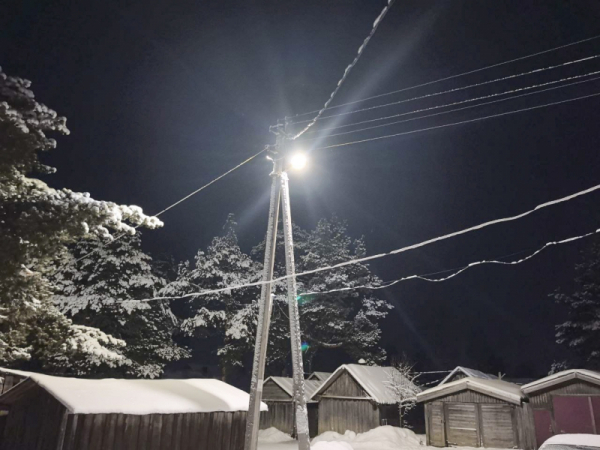 &laquo;Кто компенсирует?&raquo;: жители нескольких районов Калужской области не могут выехать из деревень из-за снега