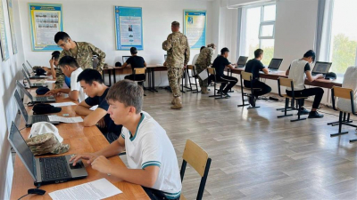 Будущих офицеров Казахстана отбирают по самым высоким стандартам