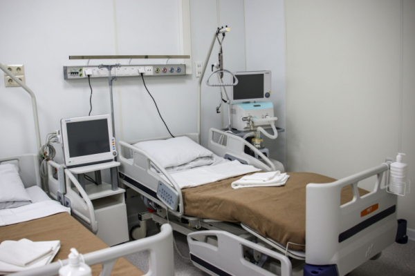 Студенты медколледжа избивали пациентов больницы на камеру