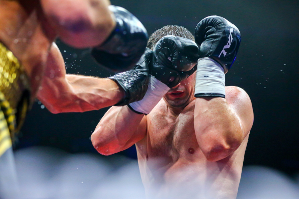 Чемпион UFC Махачев согласился на бой с Макгрегором