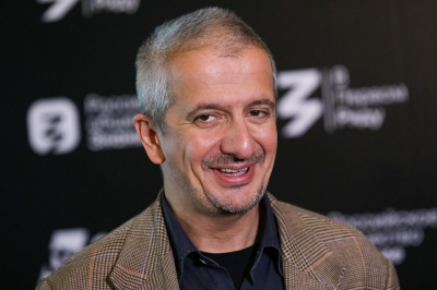 Поргина заявила, что Богомолов занял место Золотовицкого благодаря жене