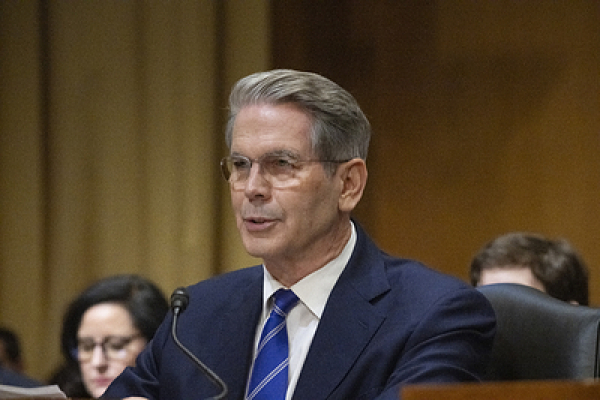 Бессент: США не&nbsp;будут продлевать разрешение на&nbsp;покупку российской нефти