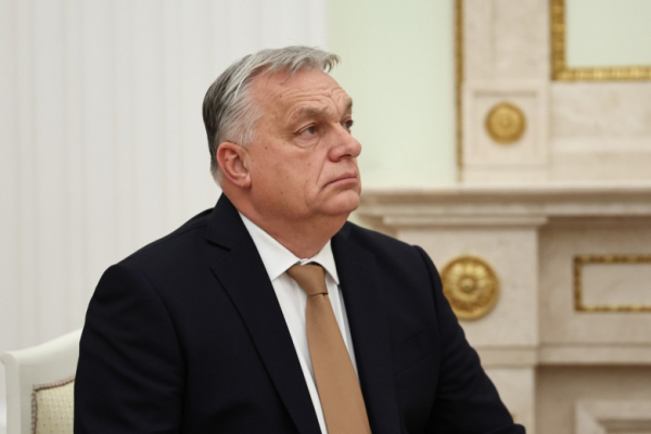 Выборы в Венгрии 12 апреля: последние новости, лидеры, звонок Орбана Мадяру