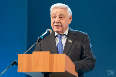 &laquo;Целый горизонт смыслов&raquo;: Фарид Мухаметшин поздравил татарстанцев с Днем герба республики