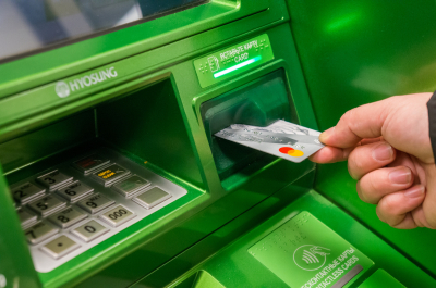 &laquo;Ъ&raquo;: Банки начали повышать ставки по&nbsp;длинным вкладам в&nbsp;преддверии заседания ЦБ