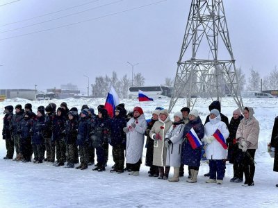 В Челнах возложили цветы к памятнику воинам-интернационалистам
