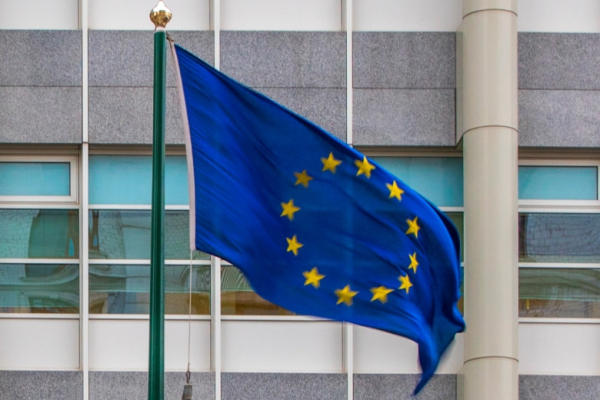 Некоторых россиян могут убрать из санкционных списков ЕС