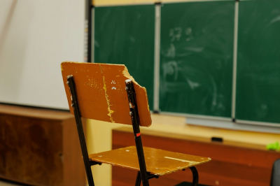 Ученика, напавшего с ножом на уборщицу в лицее Нижнекамска, отправили в спецшколу