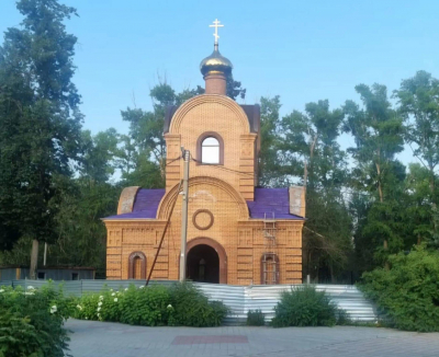 На храм-часовню в Бугульме установили купол с крестом
