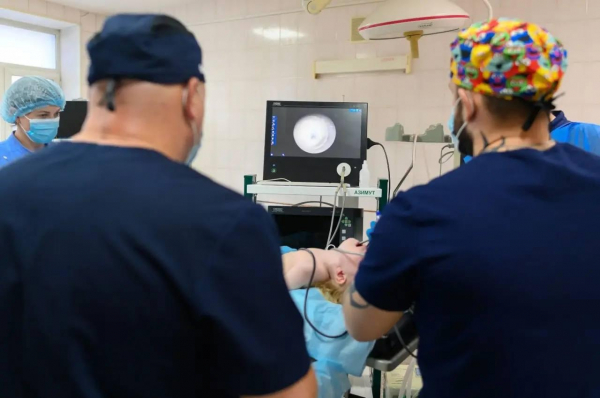 Кока-кола прожгла желудок подростка