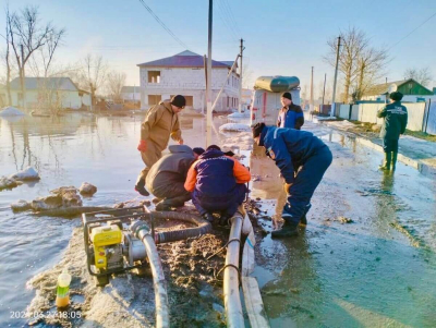 Остановили строительство, перекрыли шлюз: названы причины повторных паводков в Актобе