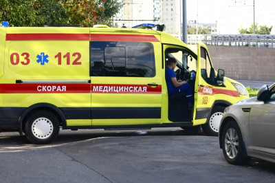 Власти Казани опровергли сообщения, что выпавшего из окна ребенка унижал учитель