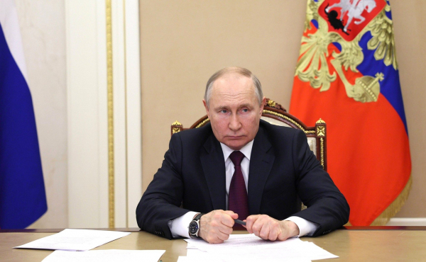 Путин: России нужно наращивать систему ПВО