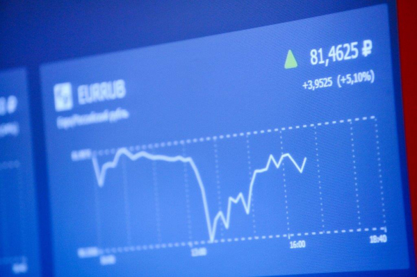 Стоимость золота обновила исторический рекорд и составила $5 151 за унцию