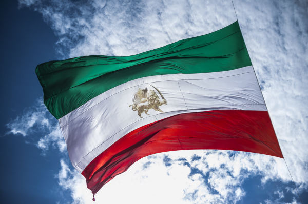 Иран поставил на вооружение новейшую баллистическую ракету большой дальности