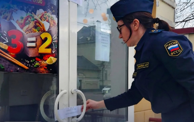 Казанское кафе закрыли из-за нарушения санитарных норм