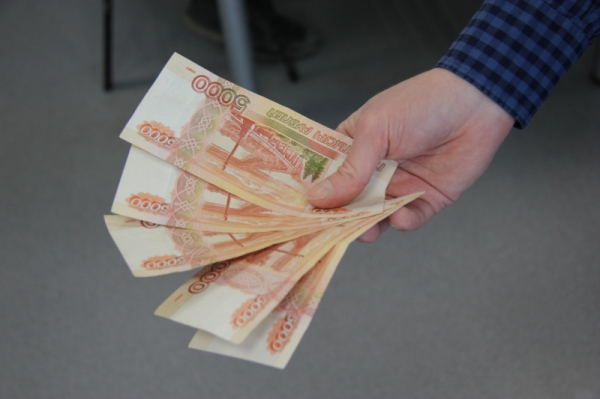 В Рязанской области потребовали легализовать зарплаты и оформить &laquo;серых&raquo; сотрудников