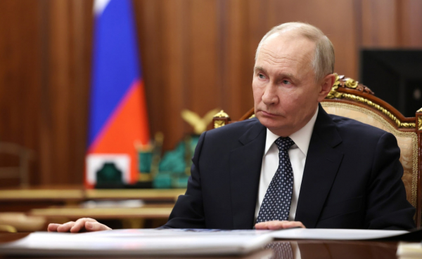 Путин поручил создать национальный план внедрения ИИ&nbsp;- к&nbsp;2030-му он&nbsp;должен быть во&nbsp;всех сферах