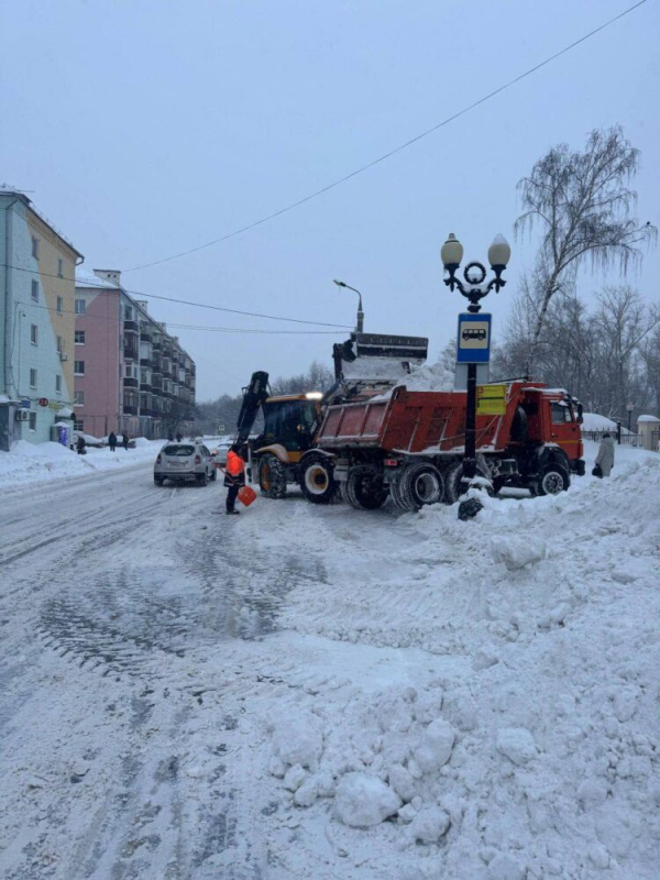 На уборку улиц Казани вышли более 500 единиц техники