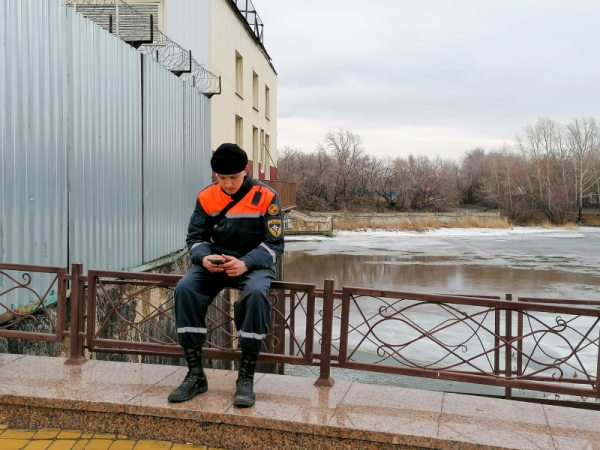 Руслан Кухарук поручил муниципалитетам усилить подготовку к паводкам и пожарам в Югре